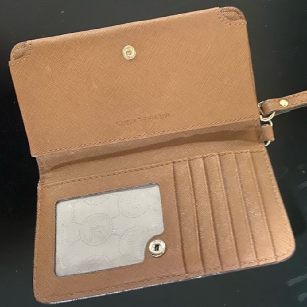 Michael Kors Acorn Leather Phone Wristlet - Picture 2 of 3